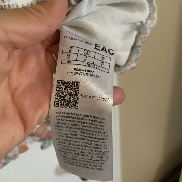 Guess print blouse, size small - Picture 4 of 5